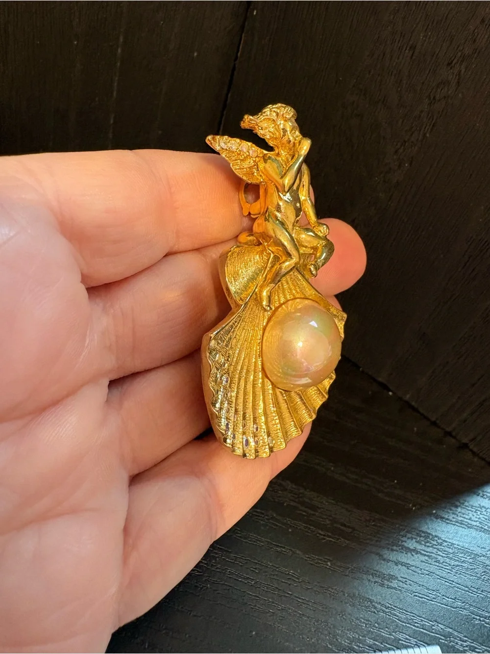 Kirks Folly brooch pendant gold tone rhinestone cherub angel faux pearl 2.5”